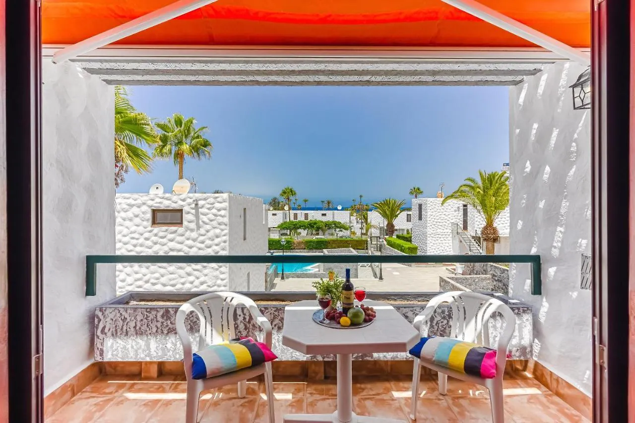 Apartment Apart America - 150 Meters From The Beach, Free Wi-Fi Arona  0*, Arona (Tenerife) Espanha