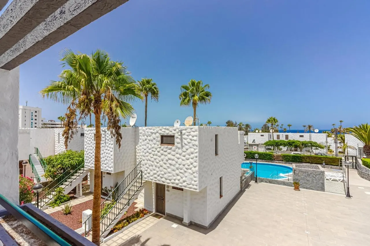 Apartment Apart America - 150 Meters From The Beach, Free Wi-Fi أرونا