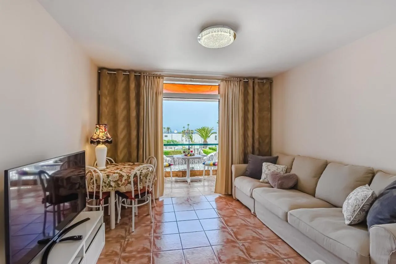 Apartment Apart America - 150 Meters From The Beach, Free Wi-Fi أرونا